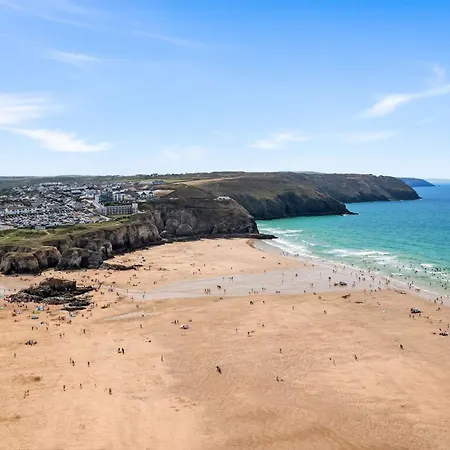 Perranhaven, Holiday home