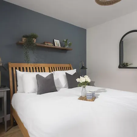 Holiday home Perranhaven, *
