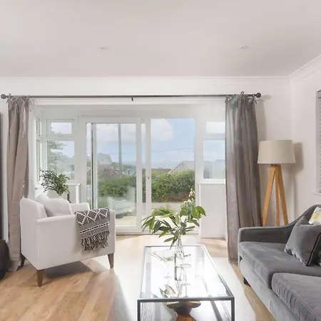 Holiday home Perranhaven,